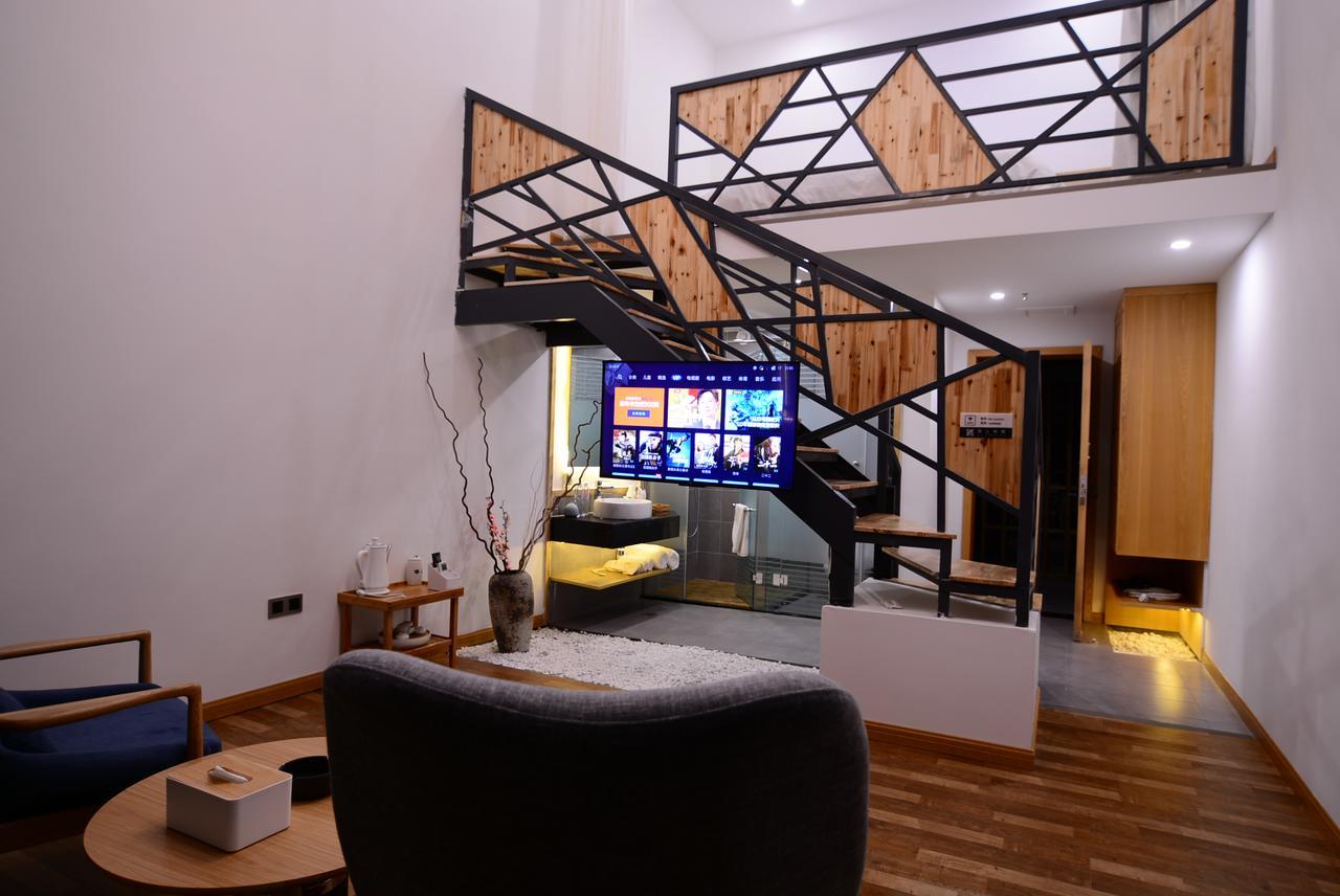 Emeis Van Stars Mountain Lodge E-mej-šan Exteriér fotografie