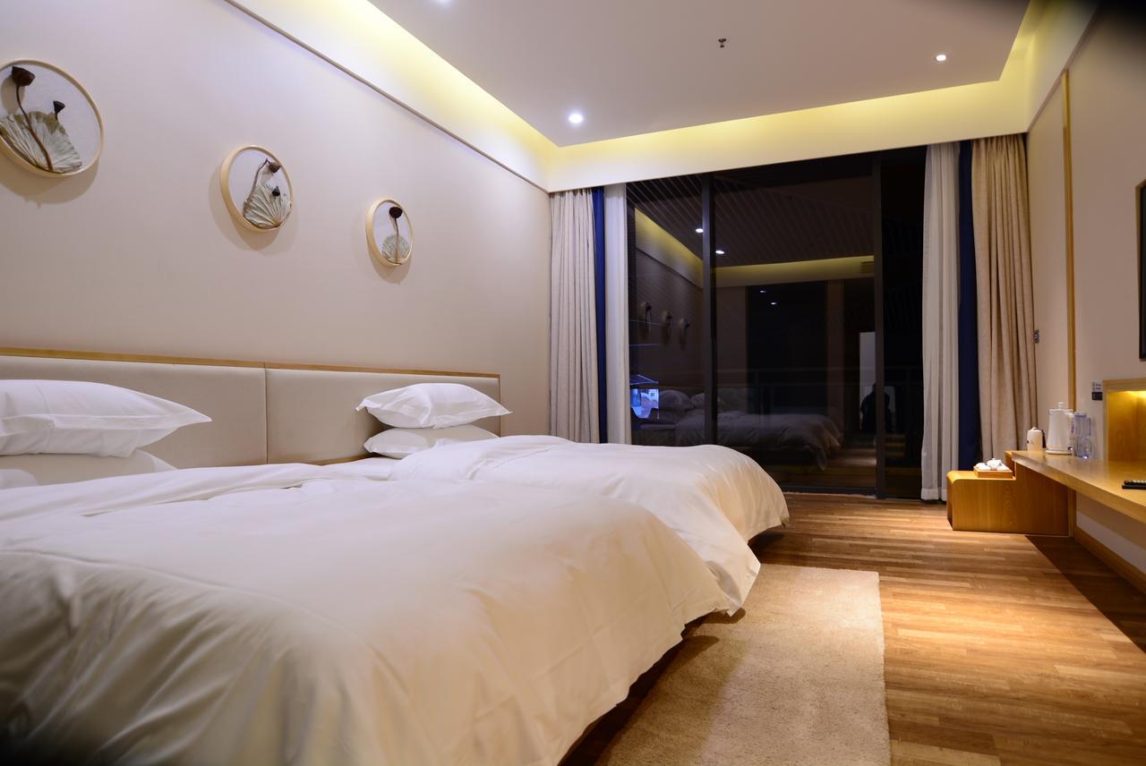 Emeis Van Stars Mountain Lodge E-mej-šan Exteriér fotografie