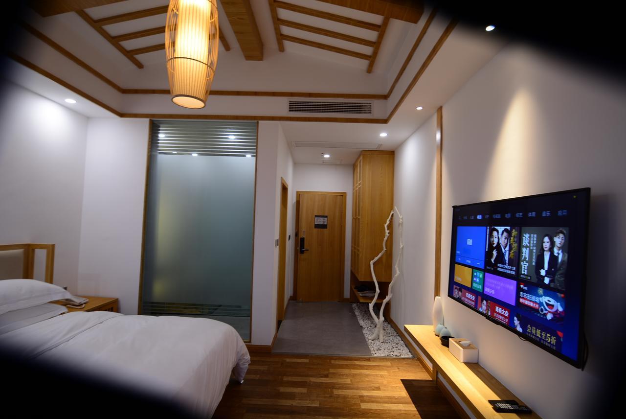 Emeis Van Stars Mountain Lodge E-mej-šan Exteriér fotografie